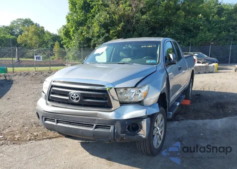 2010 Toyota Tundra Double Cab Sr5 из США, поврежденный, VIN 5TFUY5F14AX158051